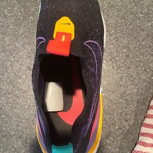 Nike Women Epic Phantom React Flyknit Black Multicolor